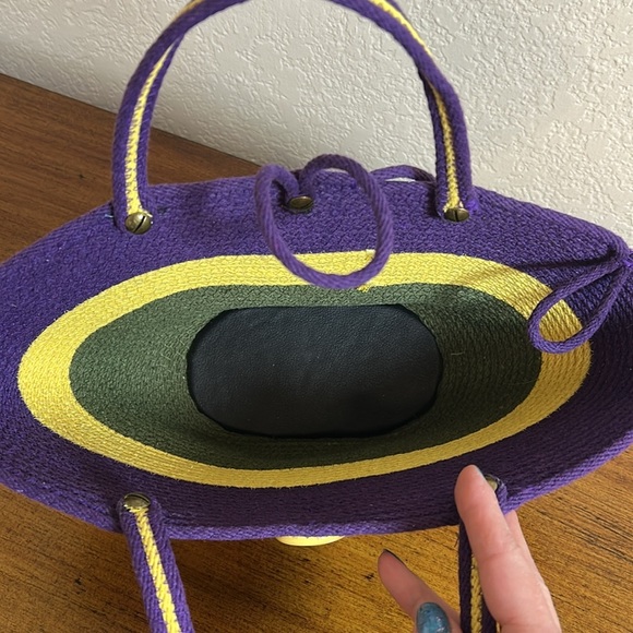 Unique Woven Rope Jute Bucket Floral Embroidered Purple and Green Handbag - Picture 6 of 16